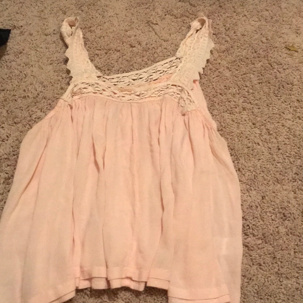 En Creme pink lacy tank